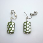Green "peacock" bead Clip-on Earrings - Click Image to Close